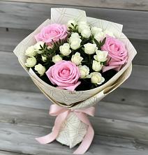 Букет цветов из:  Розы в Даховской