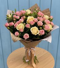 Букет цветов из:  Розы в Даховской