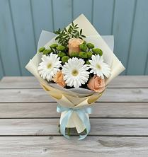 Букет цветов из:  Герберы, Розы и Хризантемы в Даховской